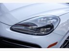 Thumbnail Photo 16 for 2021 Porsche Cayenne Turbo